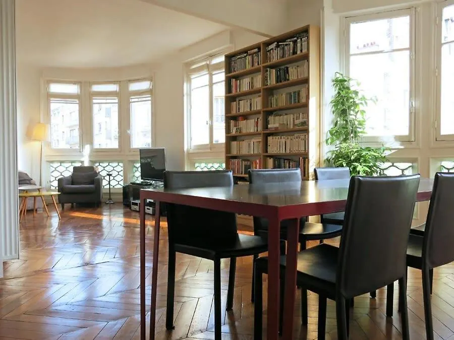 Apartment Charme Vaugirard Procession Citycosy Paris